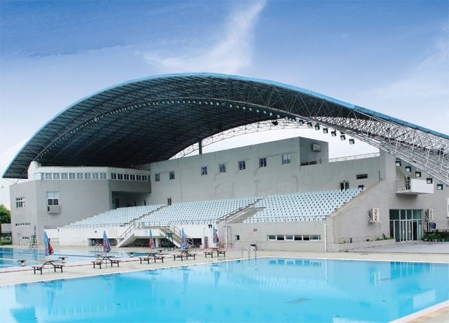 邛崃游泳馆网架